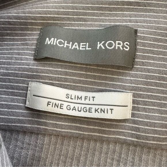 Michael Kors Gray and White Striped Long Sleeve Dress Shirt in Size 16 - 32/33 - Picture 2 of 7